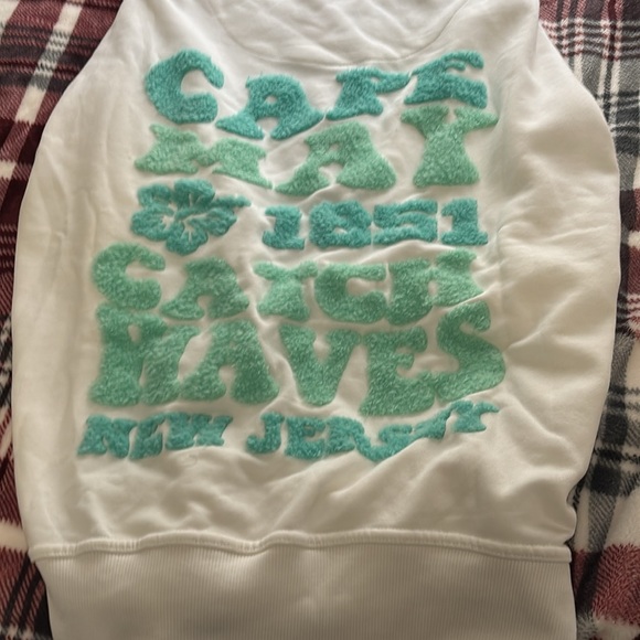 Selling Cape May Crewneck by Ragwear. Size is XL. Color is white - Picture 2 of 3
